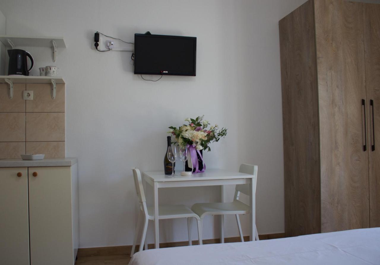 Apartmani Bauk 푸치스차 외부 사진